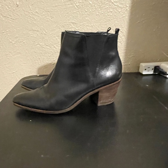Lucky brand Black Leather Ankle Boots - Picture 3 of 5